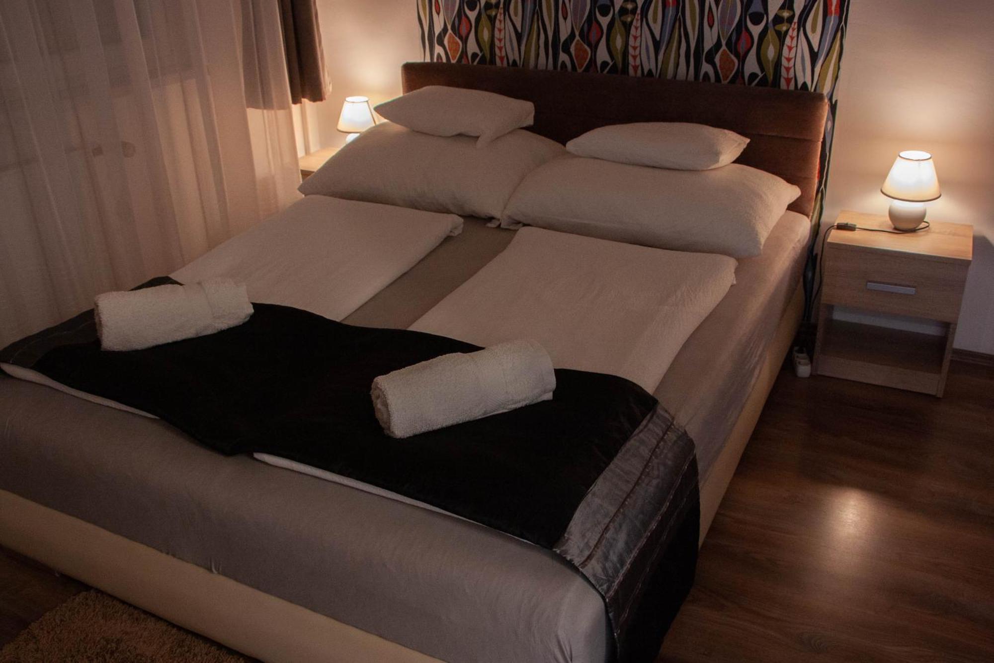 Aquarius Apartman Сегед Екстер'єр фото
