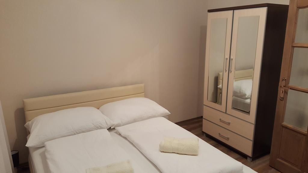 Aquarius Apartman Сегед Екстер'єр фото
